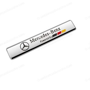emblema log powered by mercedes benz
